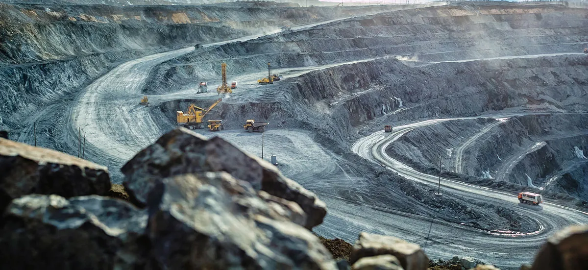 China está a la vanguardia de muchos sectores, no solo en minería.