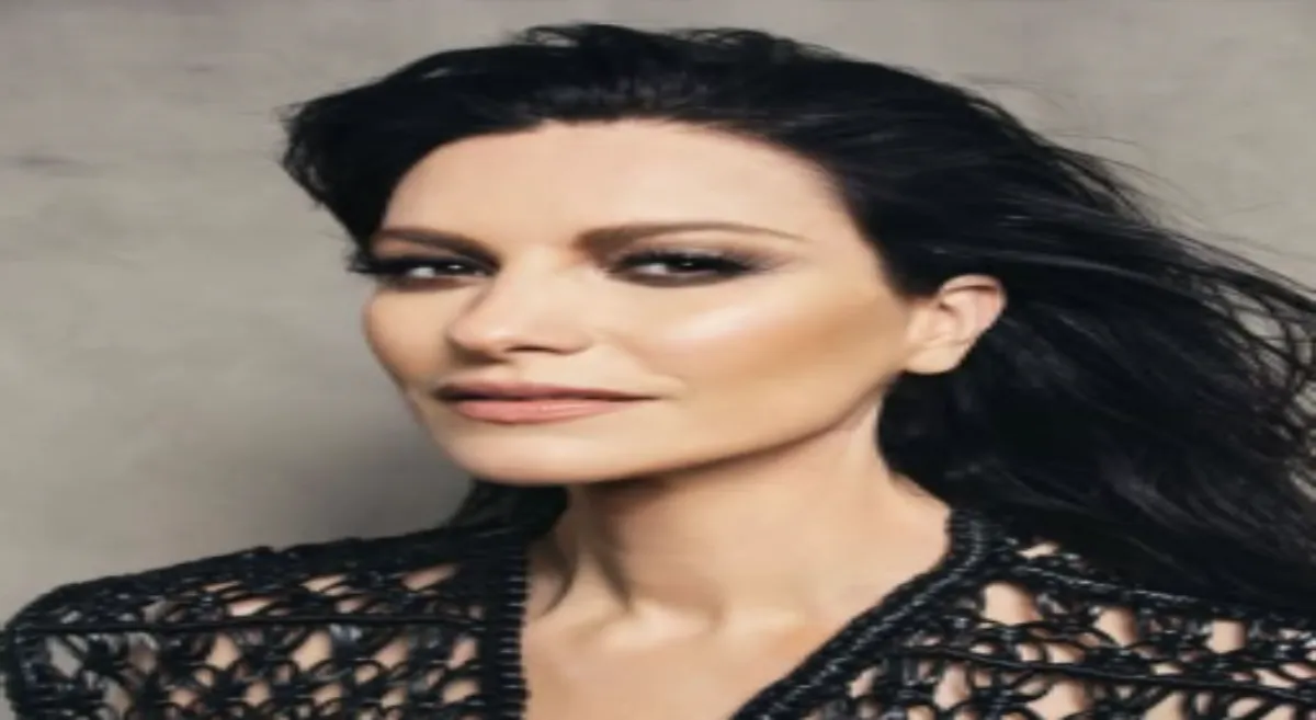 Para promocionar este disco, Laura visitará México los días 2, 5 y 7 de mayo del año próximo.