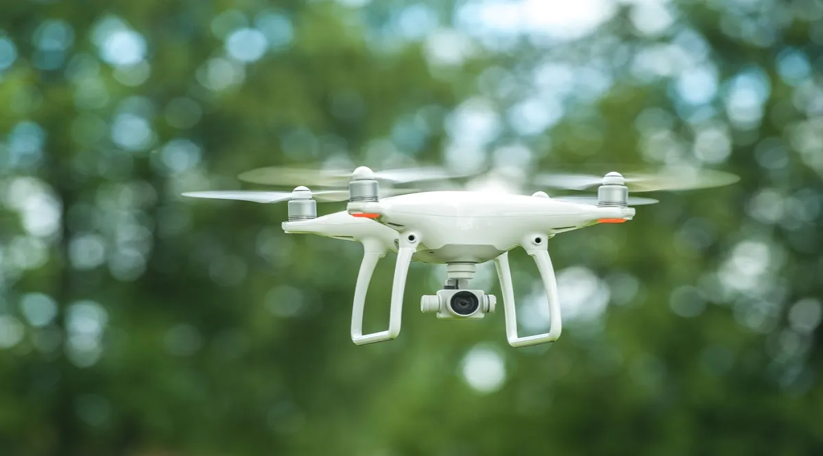Ya sea en tierra o en hora vuelo por medio de equipos anti drones son cuatro.