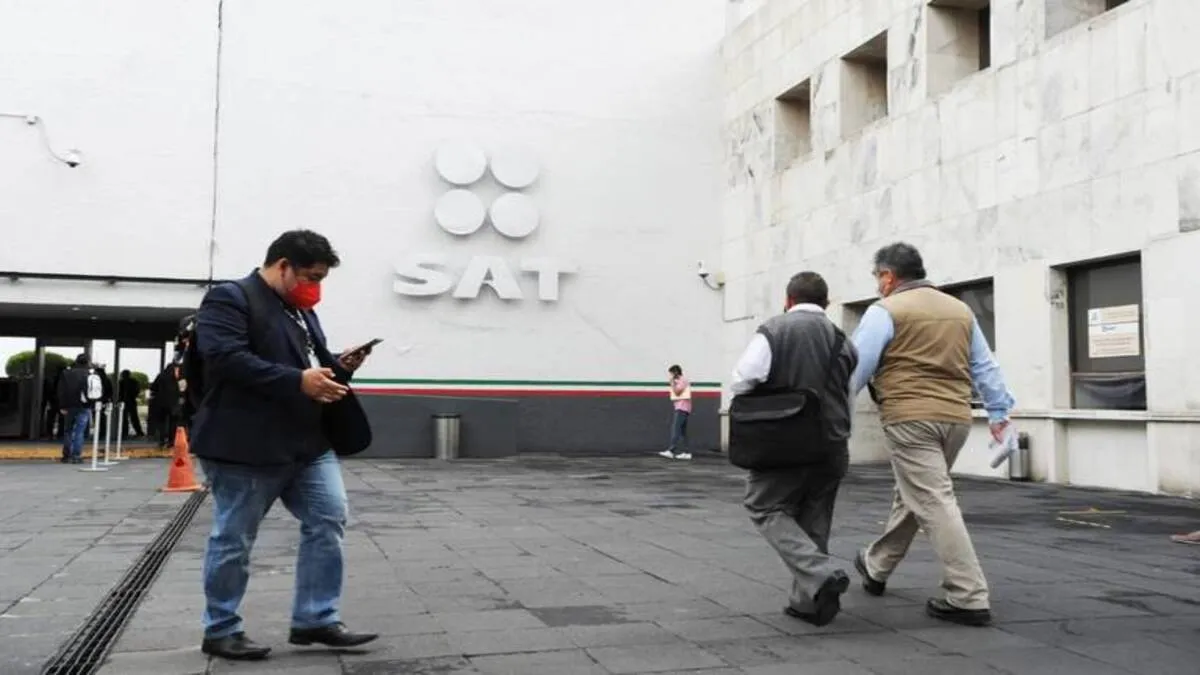 SAT denuncia a 272 funcionarios por actos de corrupción robo de información y contrabando en 2022