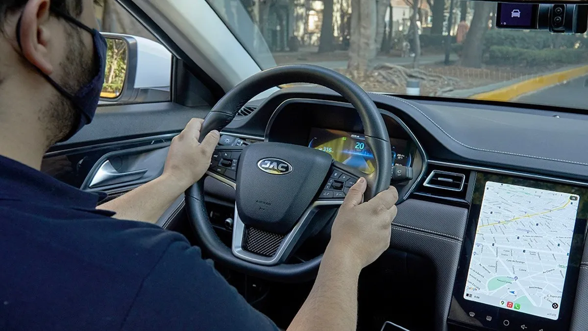 Consar y Beat promoverán el ahorro voluntario entre los conductores de la plataforma 