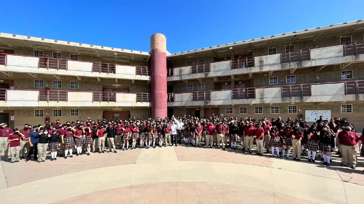 Escuelas en Baja California solicitan mil equipos de refrigeración