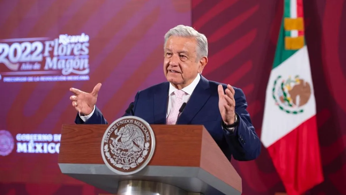 Ahora el dinero de impuestos es para inversión pública, para el bienestar de la gente: AMLO