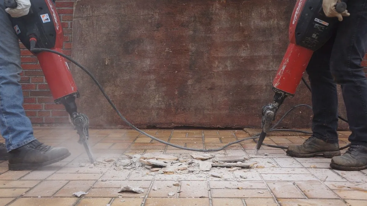 Gobierno no demolerá pisos ilegales en la CDMX