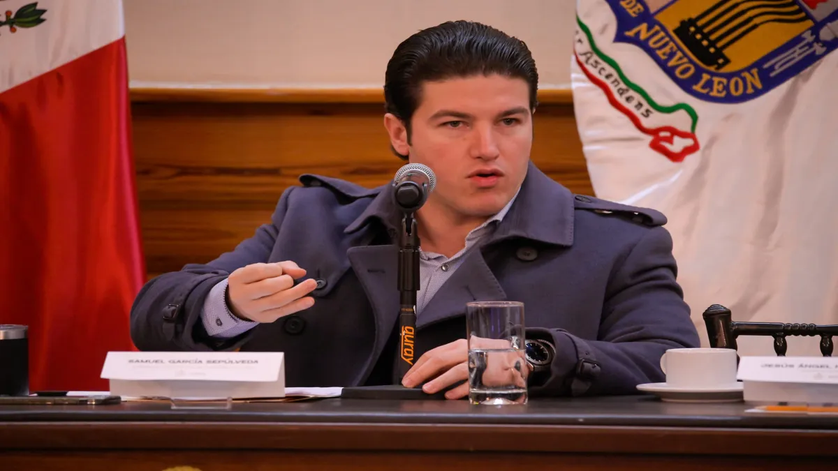 No quiere dejar el SAT: Samuel García veta ley que le arrebataría la elección del titular