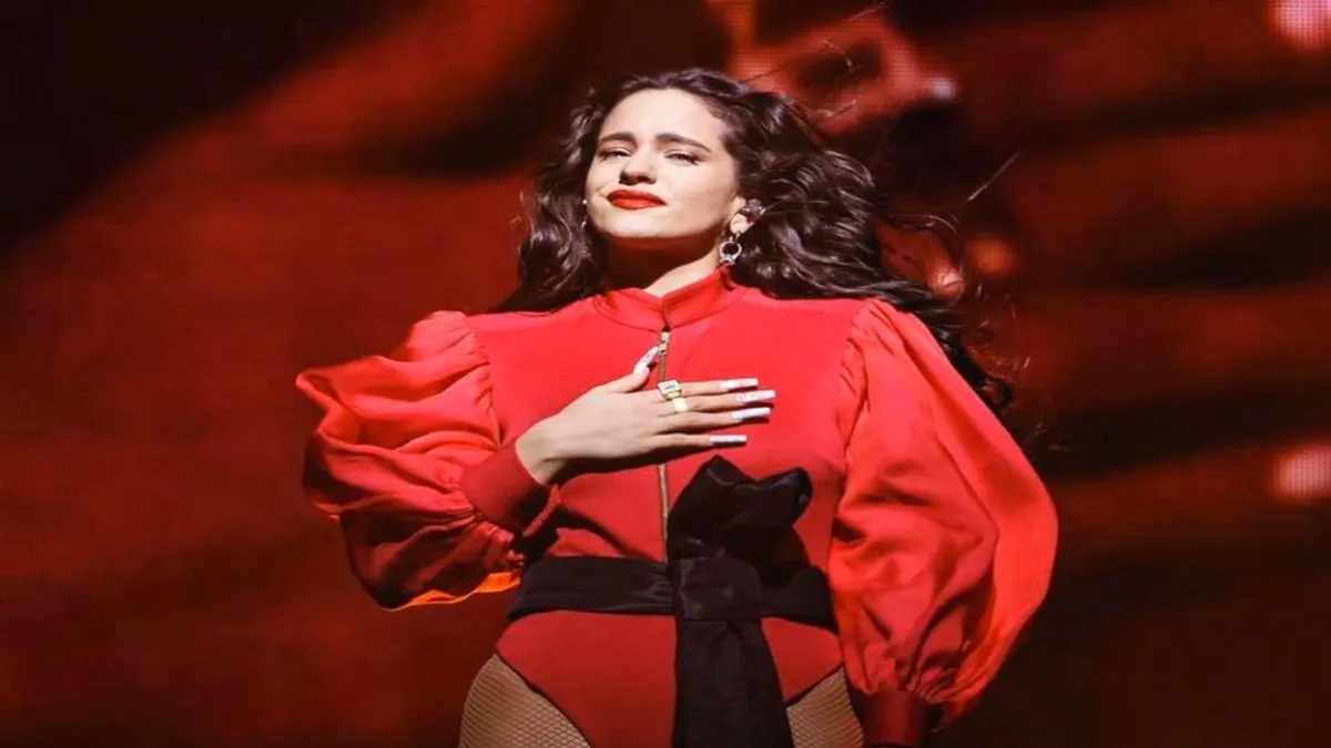 "Motomami" en la CDMX: Claudia Sheinbaum anuncia concierto masivo de Rosalia en el Zócalo