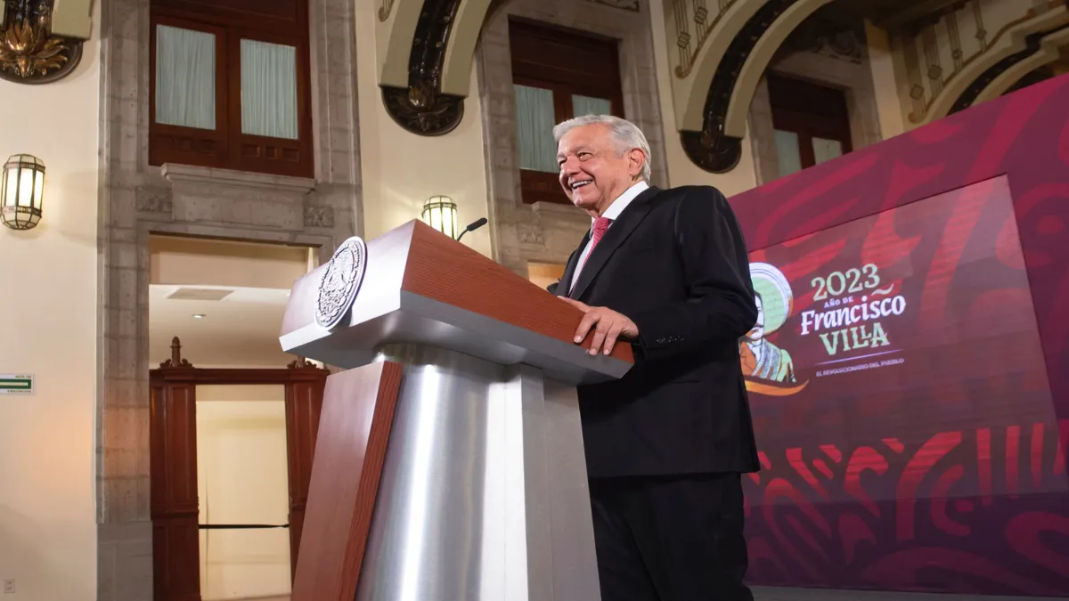Tres plantas de licuefacción venderán gas natural a Asia y Europa: AMLO