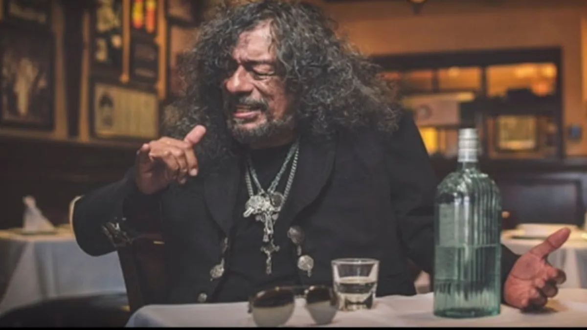 Javier Bátiz rescata su formación en la música ranchera y norteña en su nuevo disco