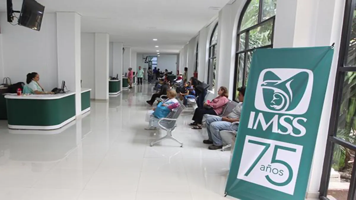 Su preocupación radica en la posibilidad de que el proyecto de la clínica pierda impulso, lo que afectaría a miles de trabajadores afiliados al IMSS.