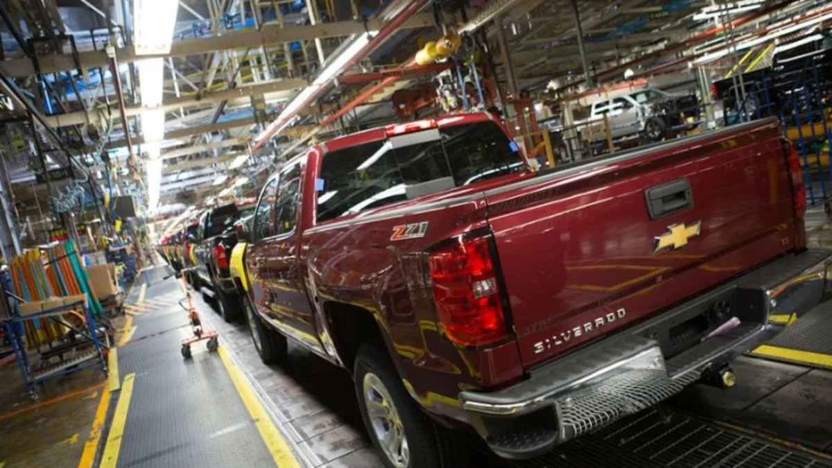 GM lidera la industria automotriz mexicana con más de 25,000 empleos directos.