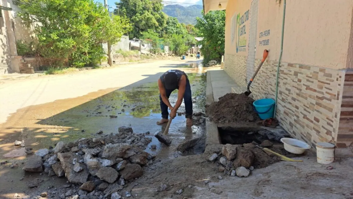 Nosotros vamos a seguir insistiendo con Agua de Hermosillo a que se reparen las fugas.