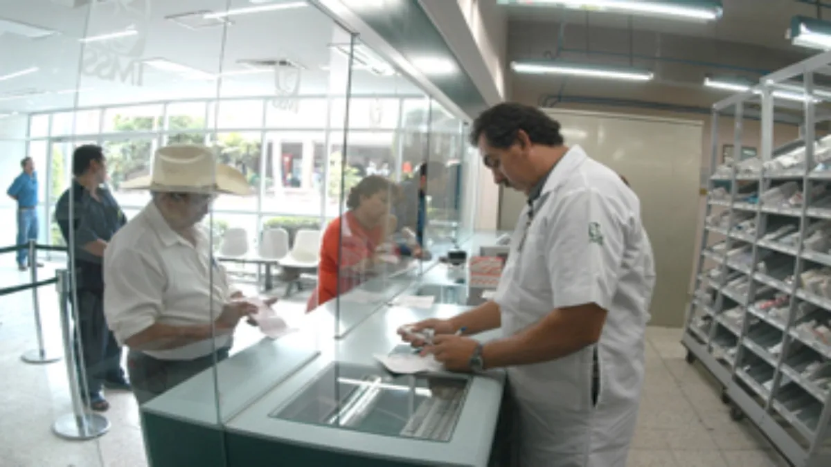 Garantizando un mejor acceso a los medicamentos para la población sinaloense.