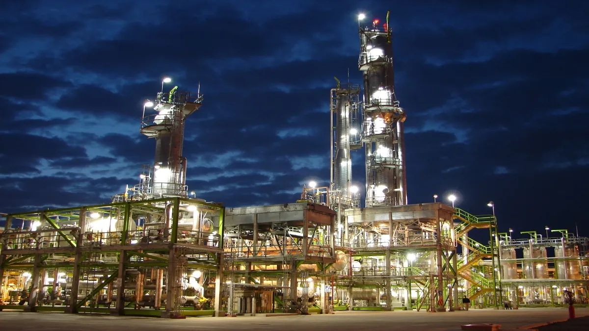 Se habla de un gran apoyo a Pemex, pero, en la práctica, el presupuesto ha sido recortado.