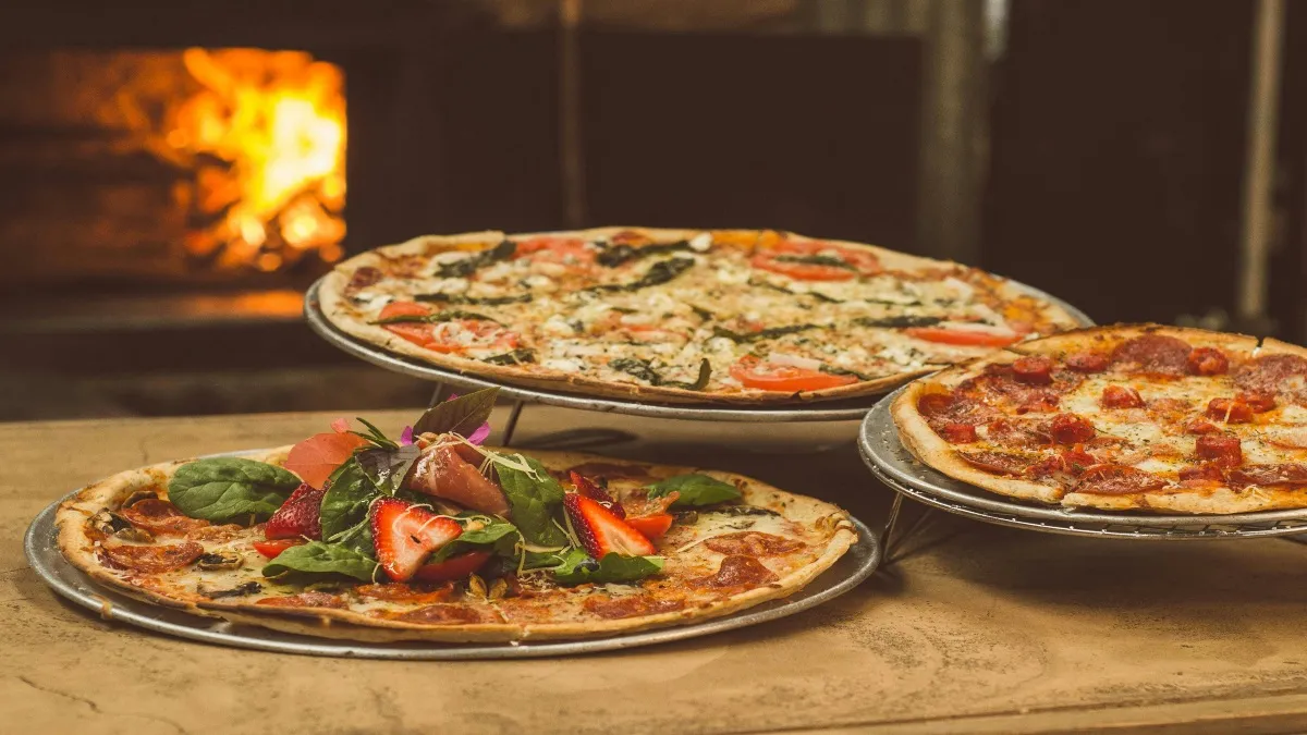 Pero Armando también elabora artesanalmente embutidos, como la salchicha italiana para las pizzas.