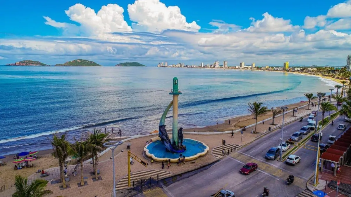 Recordó que el 90 por ciento del turismo nacional llega a Mazatlán por carretera.