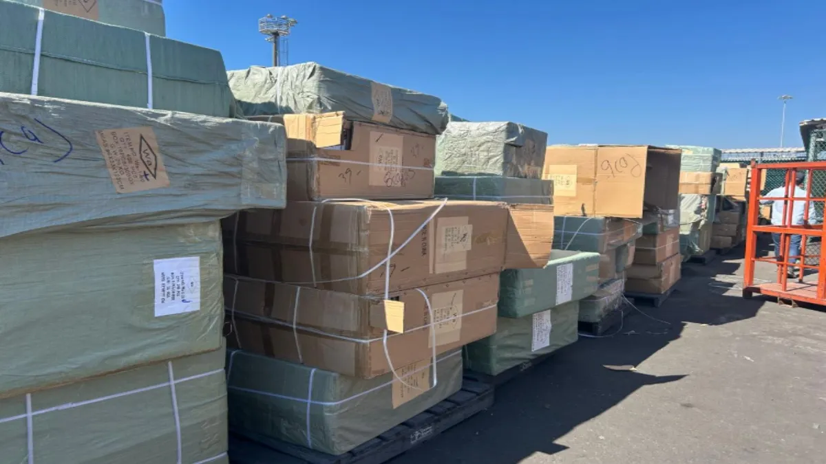 Se han decomisado 23 vehículos utilizados en la distribución de mercancía presuntamente ilegal