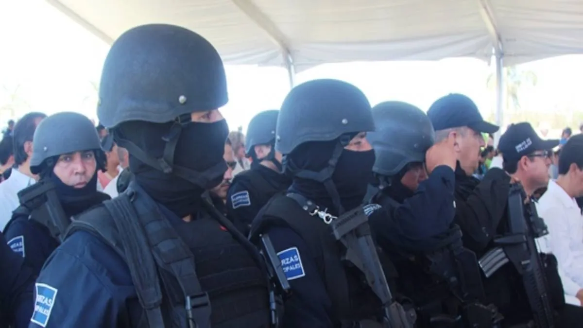Expresó que ya han vivido situaciones que justifican su decisión de no depender de la Policía local.