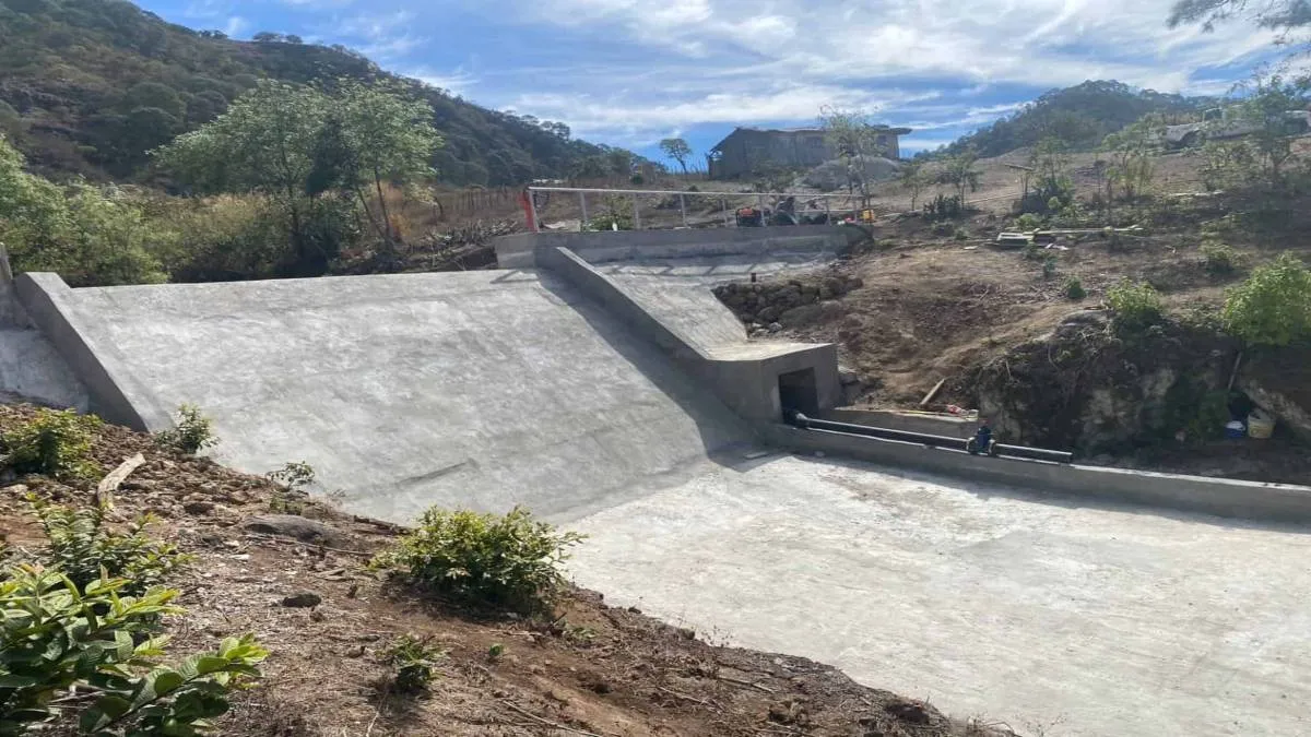 Solo dos presas mantienen niveles por encima del 50 por ciento; la Picachos, con un 65.5 por ciento.