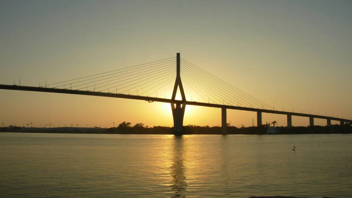 Una terminal antes del Puente Tampico evitaría problemas de calado y reduciría el riesgo de accidentes.