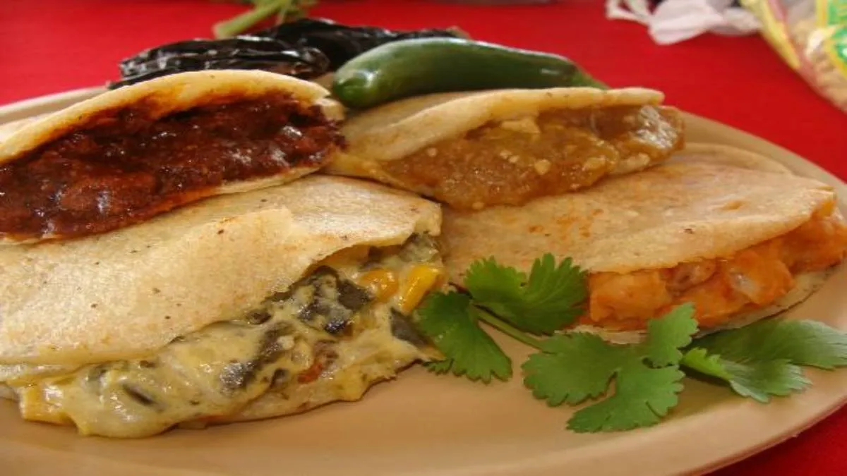 Uno de los secretos del sabor y sazón que la distinguen es seguir con la tradición de su progenitora.