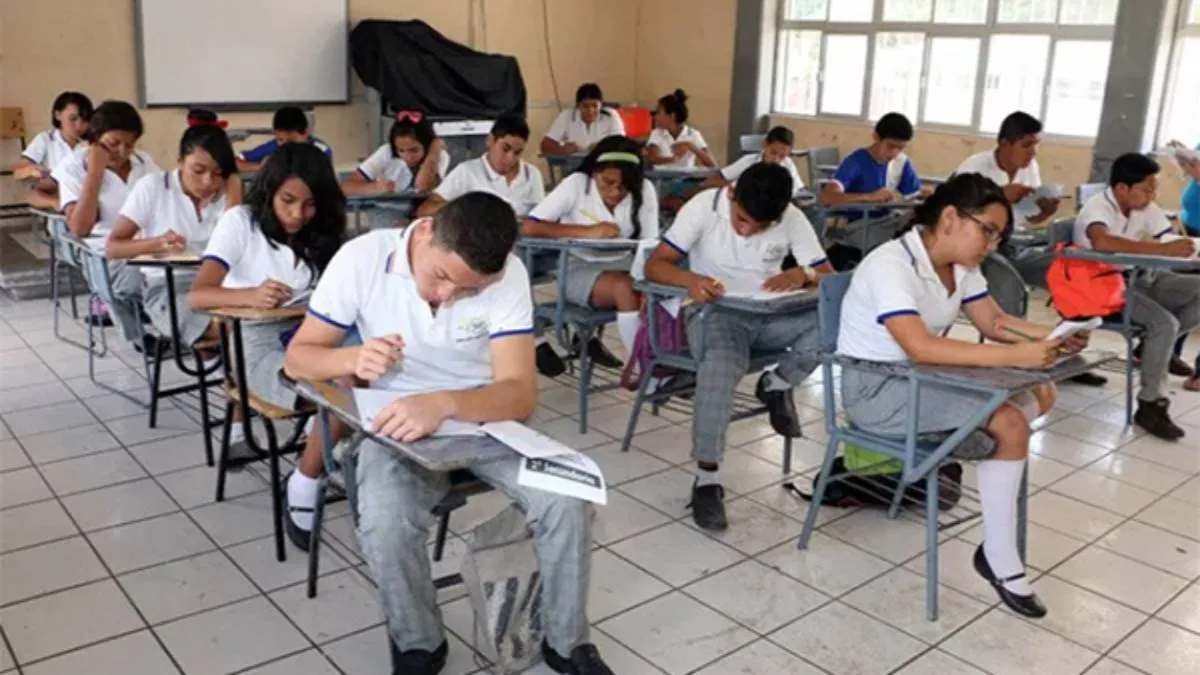 Una persona que no tiene estudios, debe hacer los trabajos más pesados, más duros y muy mal pagados.