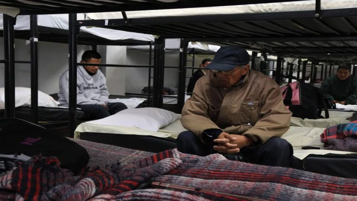 Las organizaciones de derechos migrantes intentaron ingresar a los centros donde se encuentran las personas detenidas.