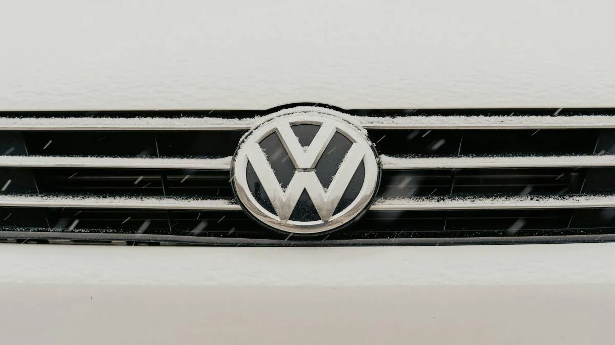Por cada auto que colocó Volkswagen en el país, envió más de dos al extranjero.
