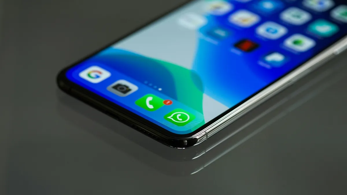 Si tú o alguien que conoces usa apps de citas, hay medidas que pueden tomar para que su experiencia sea más segura.