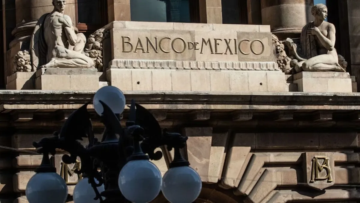 Es imperativo mandar un mensaje consistente de firmeza de que Banxico hará todo lo posible por contener dichos impactos.
