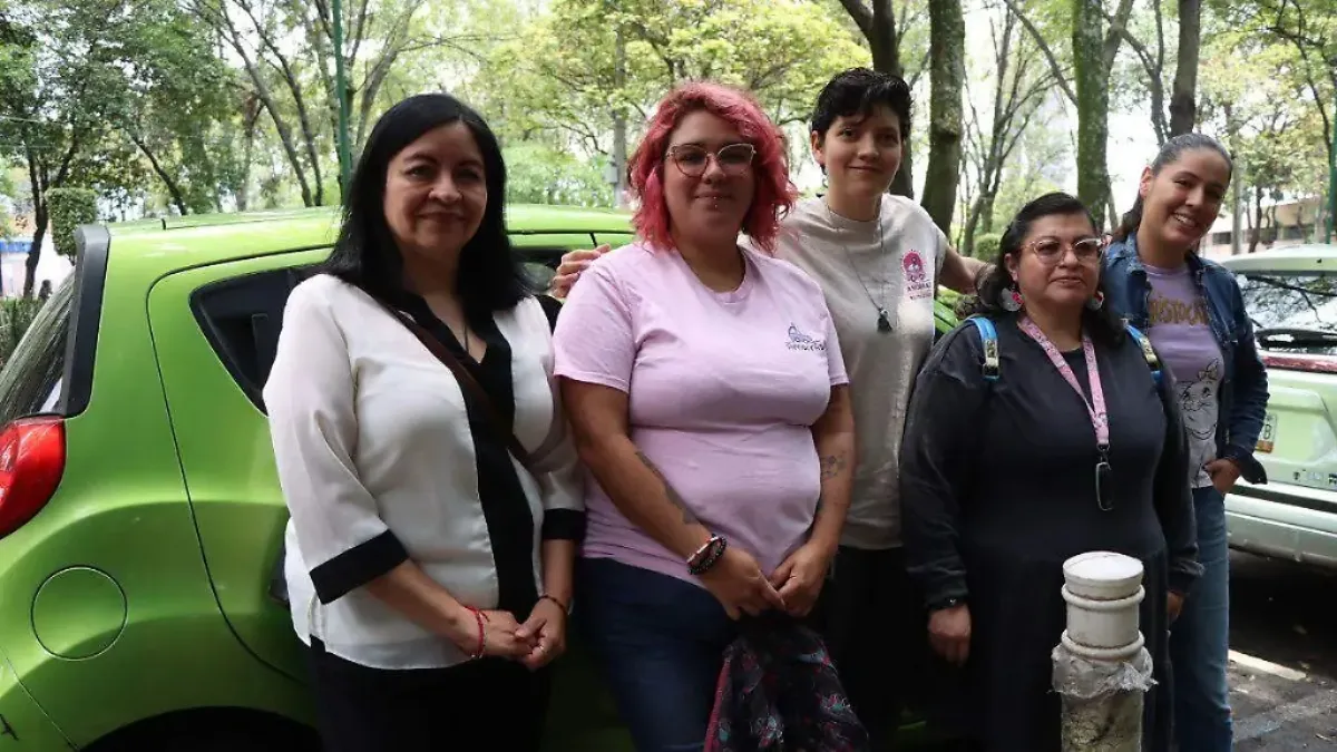 No lo hago por negocio, lo hago por el apoyo a las mujeres, trabajar con mujeres que somos conductoras.
