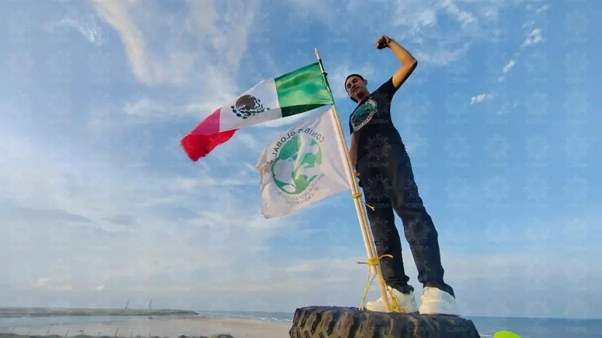 La basura espacial y la basura urbana deben dejar de contaminar el Golfo de México.