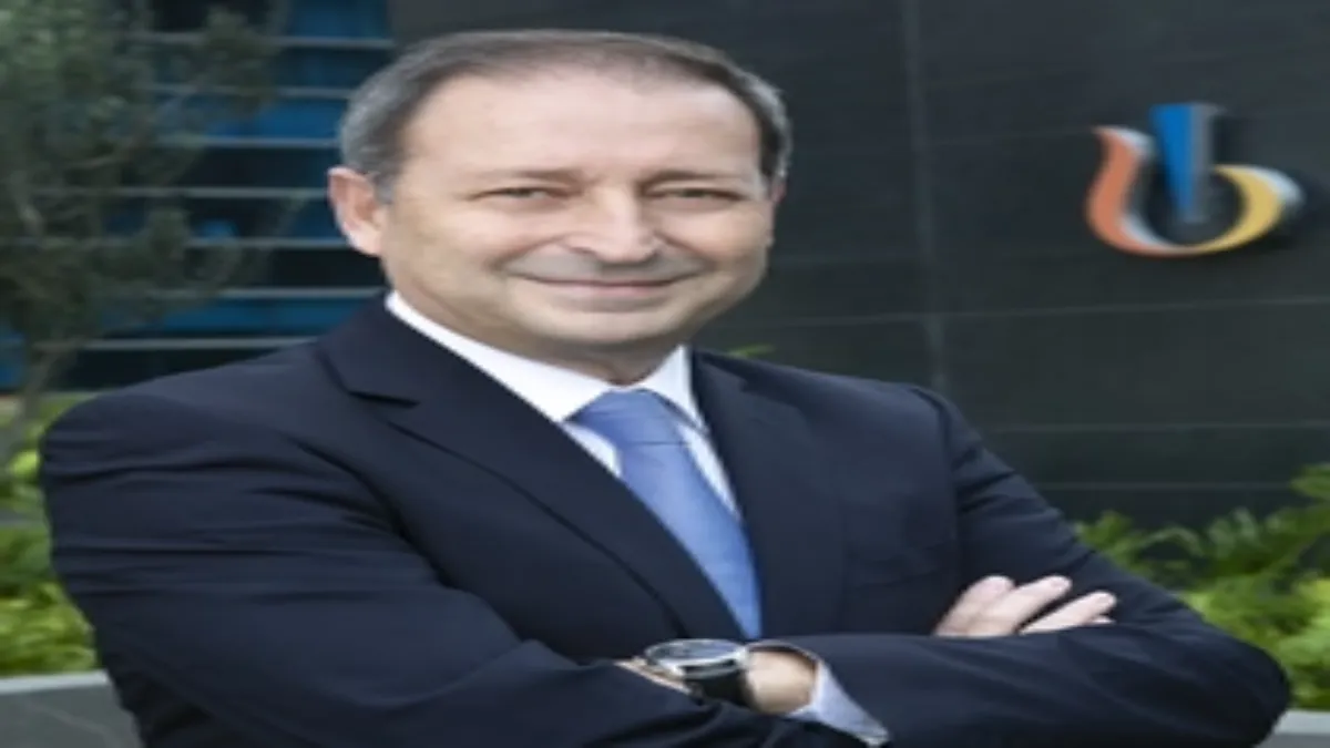 Esta alianza refleja cómo Novartis entiende que el desarrollo profesional va más allá de la capacitación tradicional.