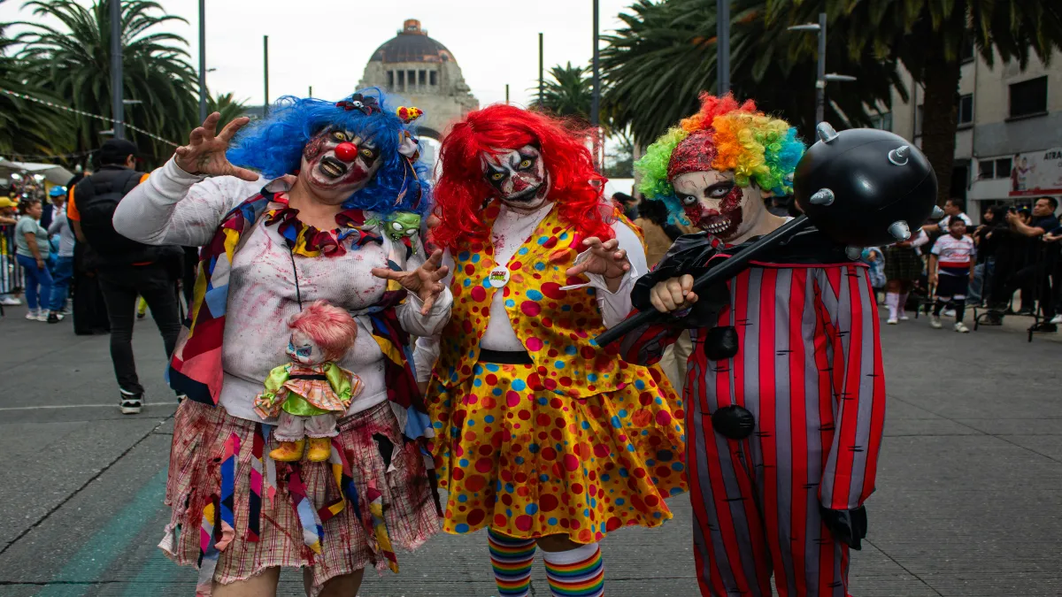 Alrededor de mil pesos puede gastar una familia para la compra de disfraces para sus hijos en la celebración de Halloween.
