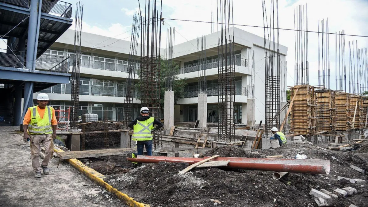 Si bien en el Paquete Económico 2026 no se detallan proyectos de infraestructura u obras insignia.