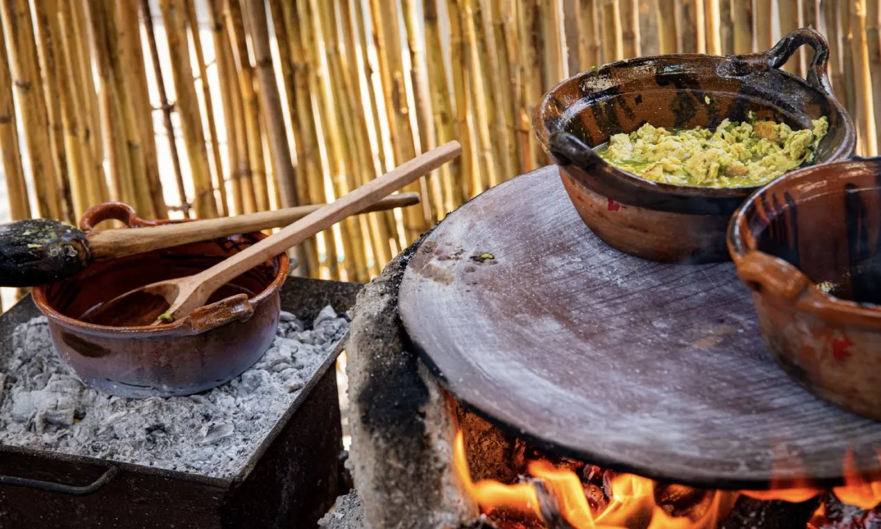 Rescatar la cocina tradicional también es una forma de defender la identidad cultural.