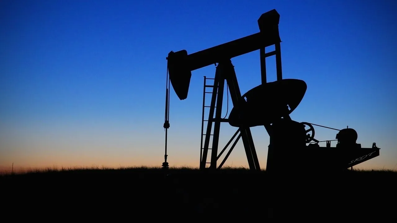 Se espera que el consumo de petróleo supere los 120 millones de barriles diarios en 2050.