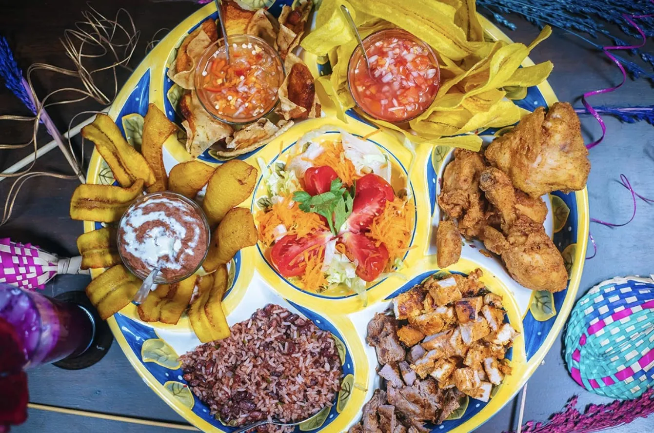 Al final del Concurso Nacional de Gastronomía y Tradiciones de Cuaresma se premió a quienes elaboraron tres platillos destacados.