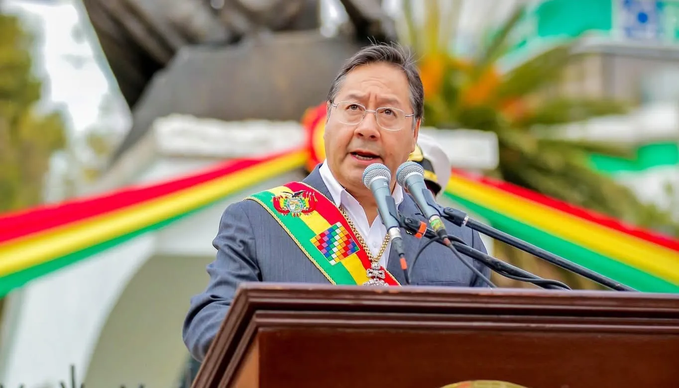 Arce atribuyó la actual crisis a la falta de inversión en exploración de hidrocarburos durante anteriores gestiones.