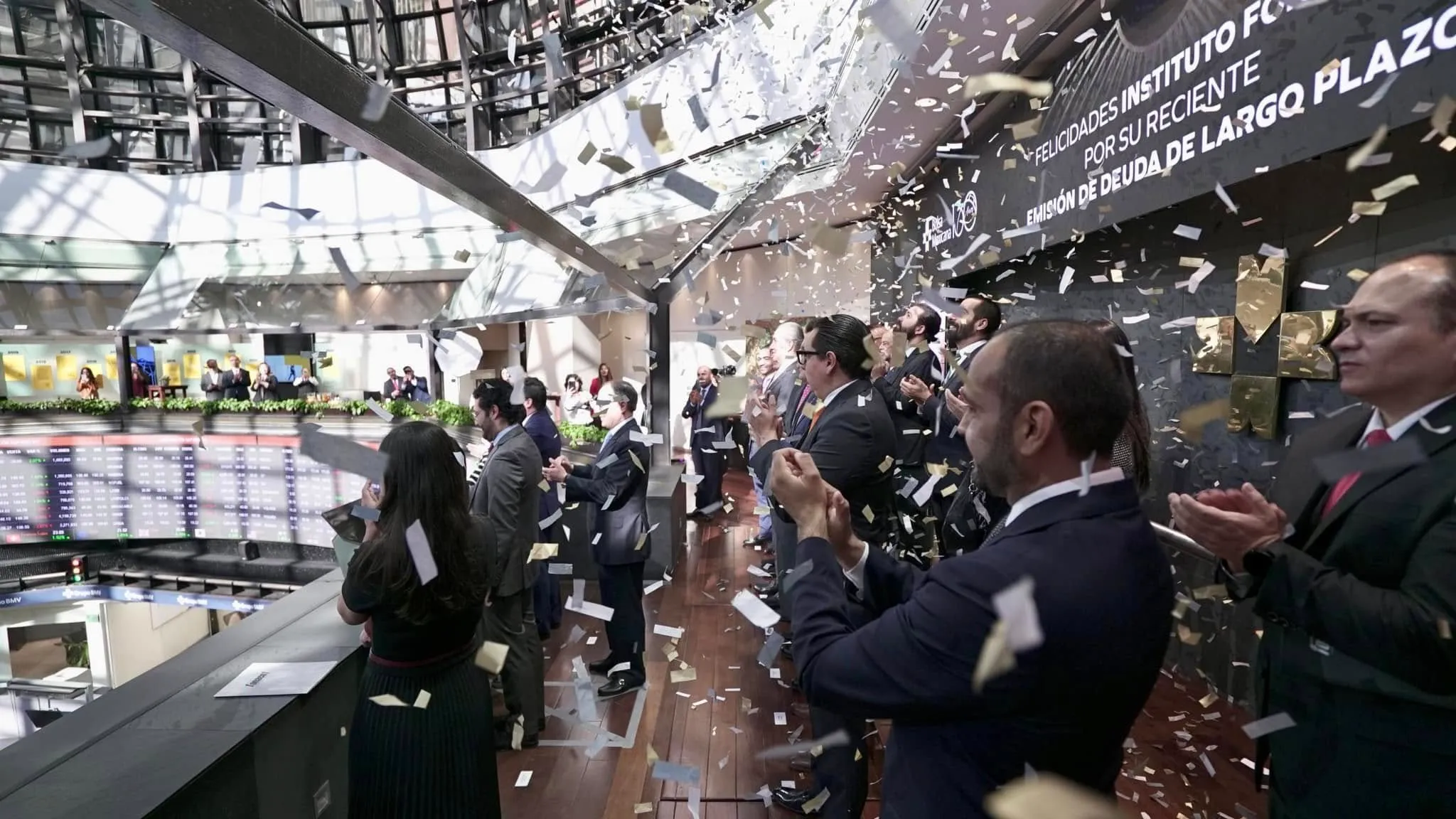 El informe anual 2023 de la BMV indica que ese año el monto total de financiamiento ascendió a 601 mil millones de pesos.