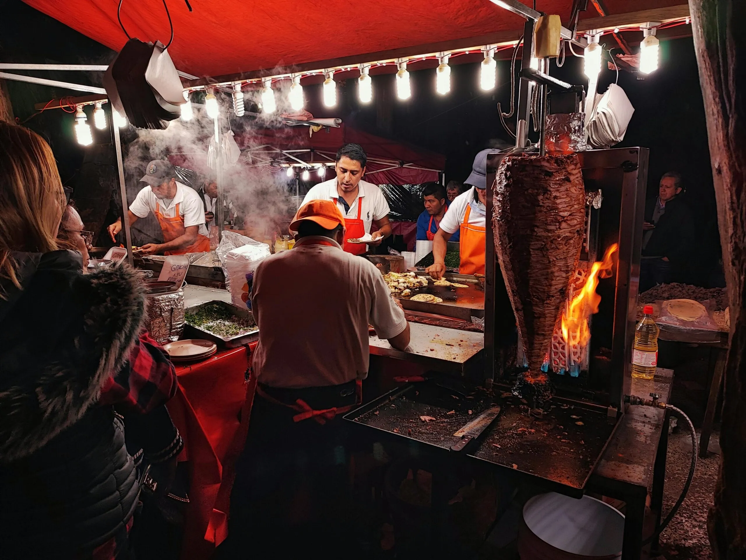 Ciudad de México, Guadalajara y Monterrey siguen dominando la lista de las ciudades con más tacos solicitados a través de Uber Eats.