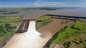 Itaipú Binacional ya ha producido más de 3 mil millones de megavatios-hora desde el inicio de las operaciones.