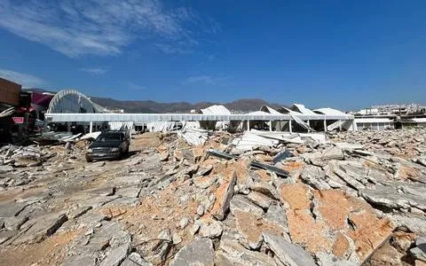 Sedatu definirá monto de apoyos para reconstruir mercados dañados por Otis