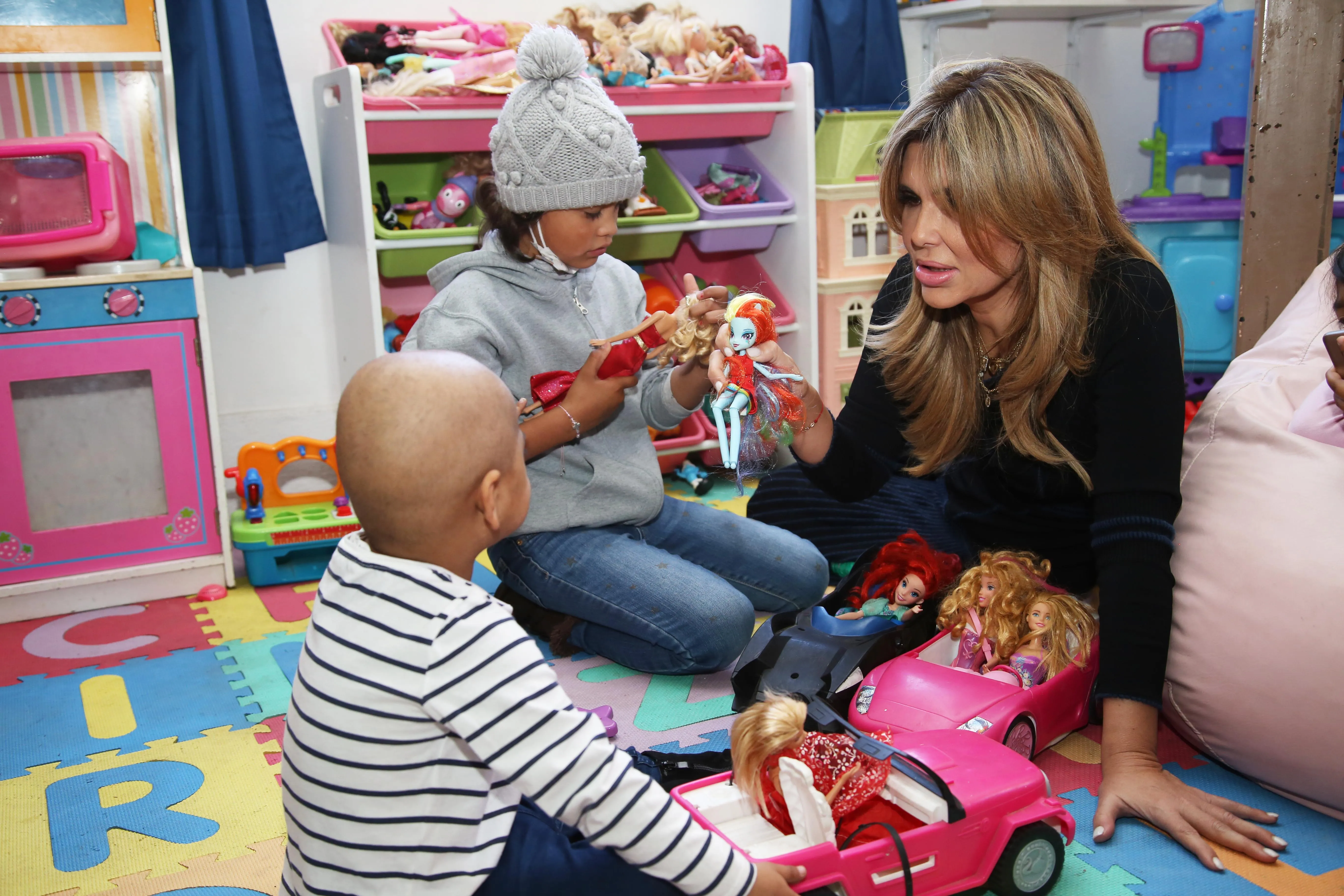 Personas con un corazón enorme apoyan a niños con cáncer: Claudia Pavlovich