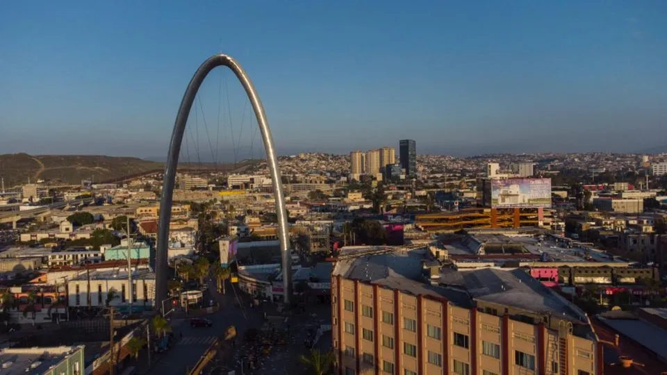 Tijuana está al corriente afortunadamente, debe nada más la catorcena pasada.