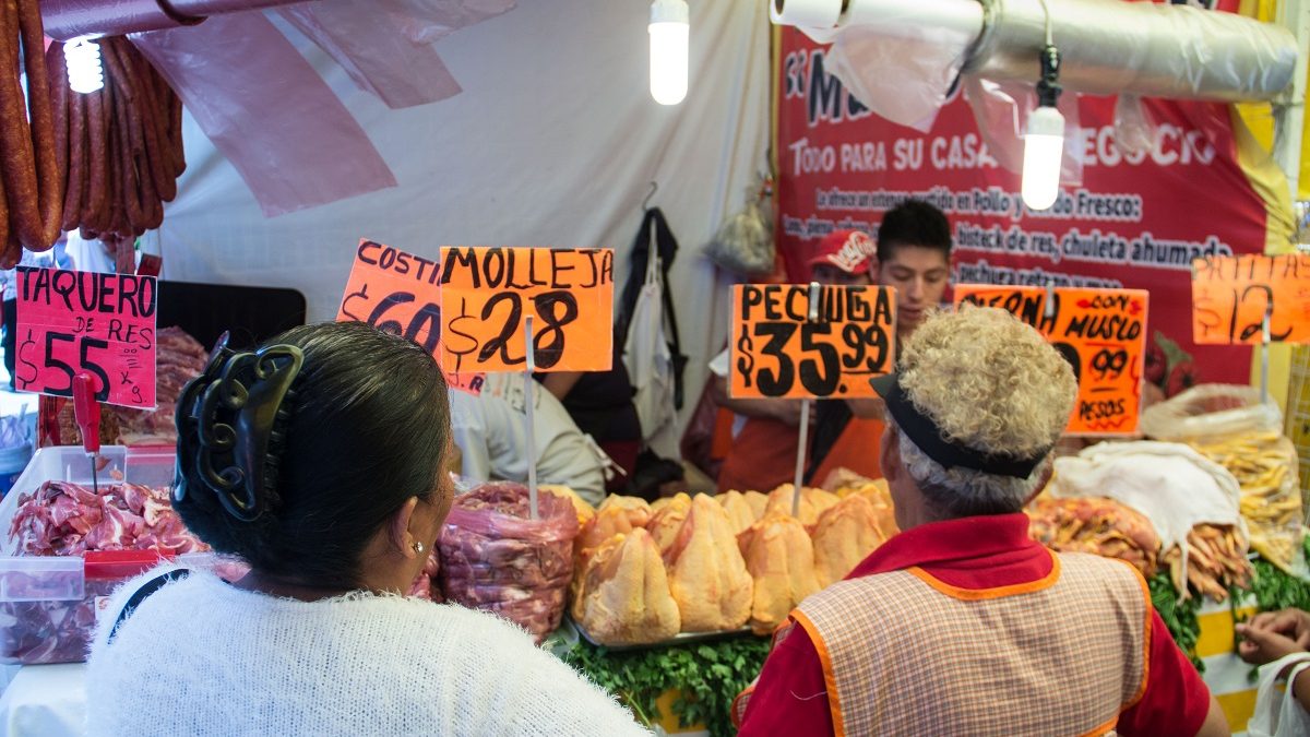 Pollo, cebolla y aguacate le quitan presión a la inflación
