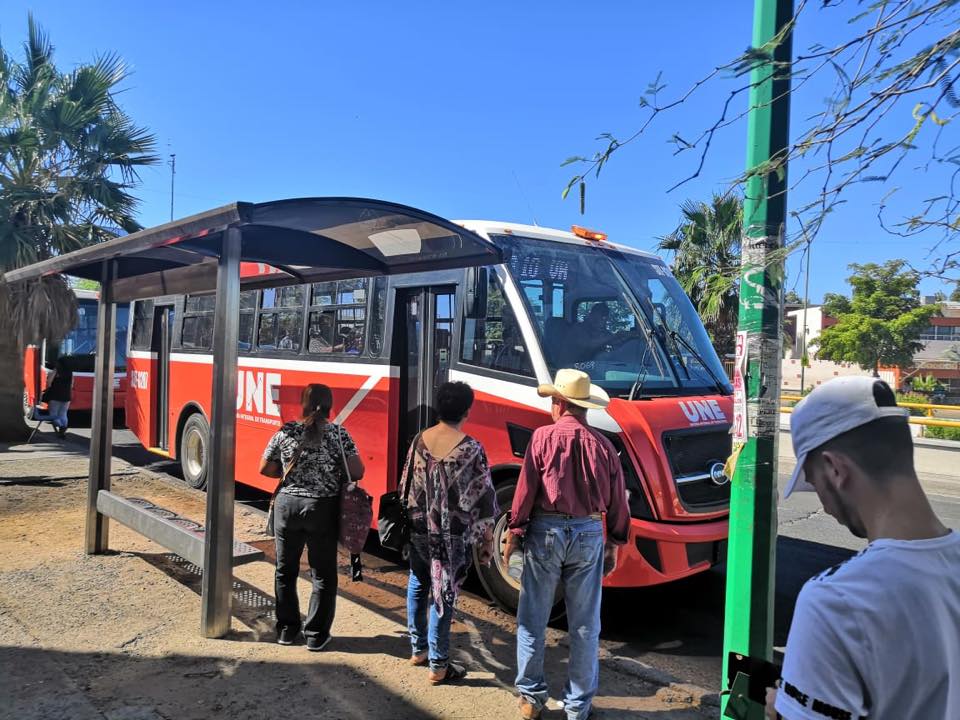 Paro de operadores no detiene servicio de transporte público en Hermosillo