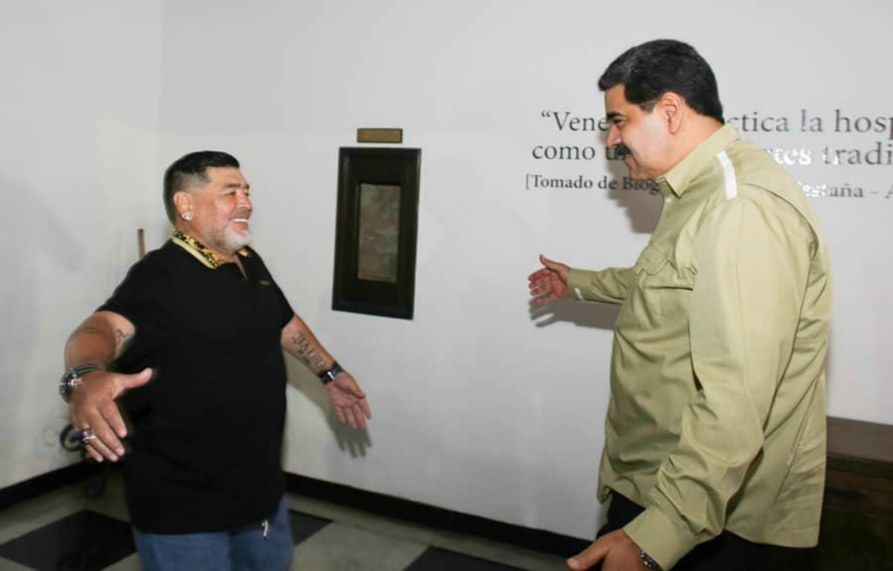 Amamos a Argentina y a Diego Armando Maradona, dice Maduro