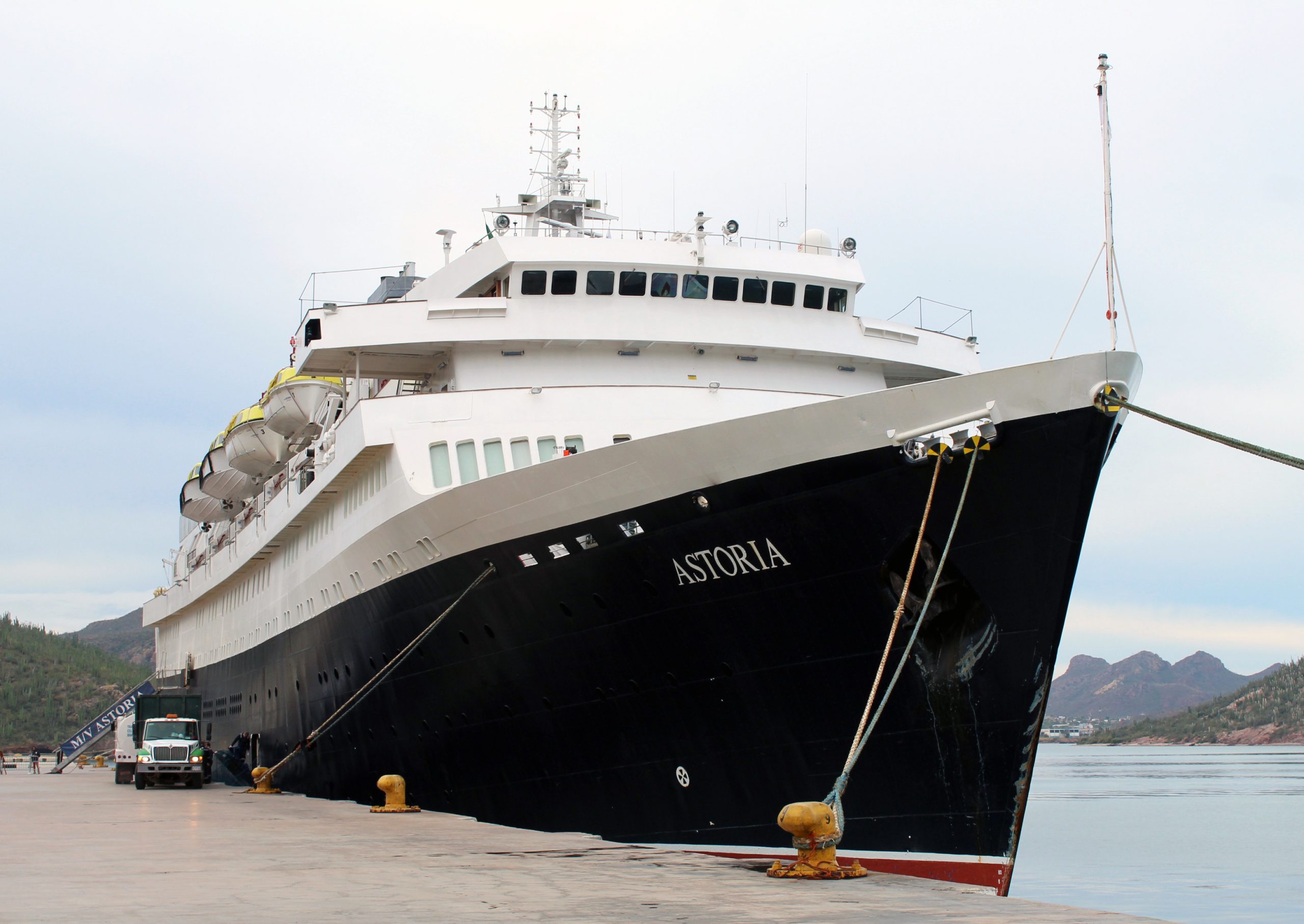 Cabildean la llegada de más cruceros al Mar de Cortés
