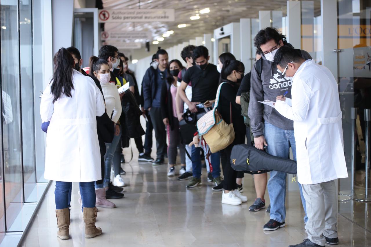 Repatrian a 18 estudiantes guanajuatenses de China por miedo al coronavirus