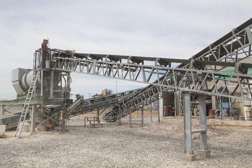 Invierten 82 mdd en planta para producir la electricidad de una mina de litio en Sonora